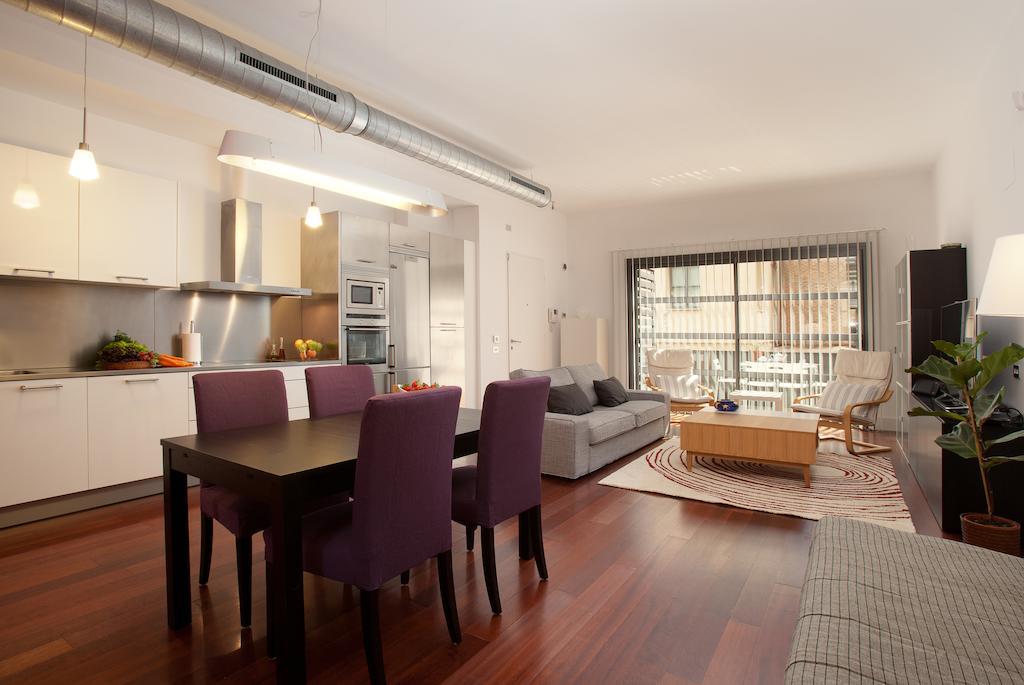 Sealona Beach Lofts Apartments Barcelona Room photo