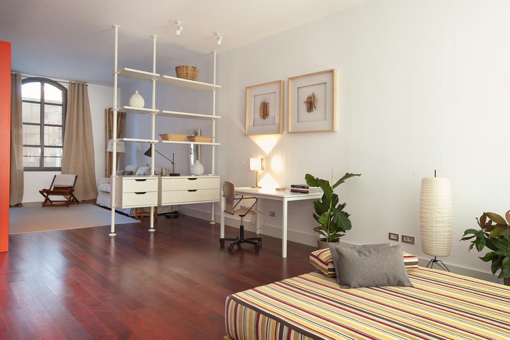 Sealona Beach Lofts Apartments Barcelona Room photo